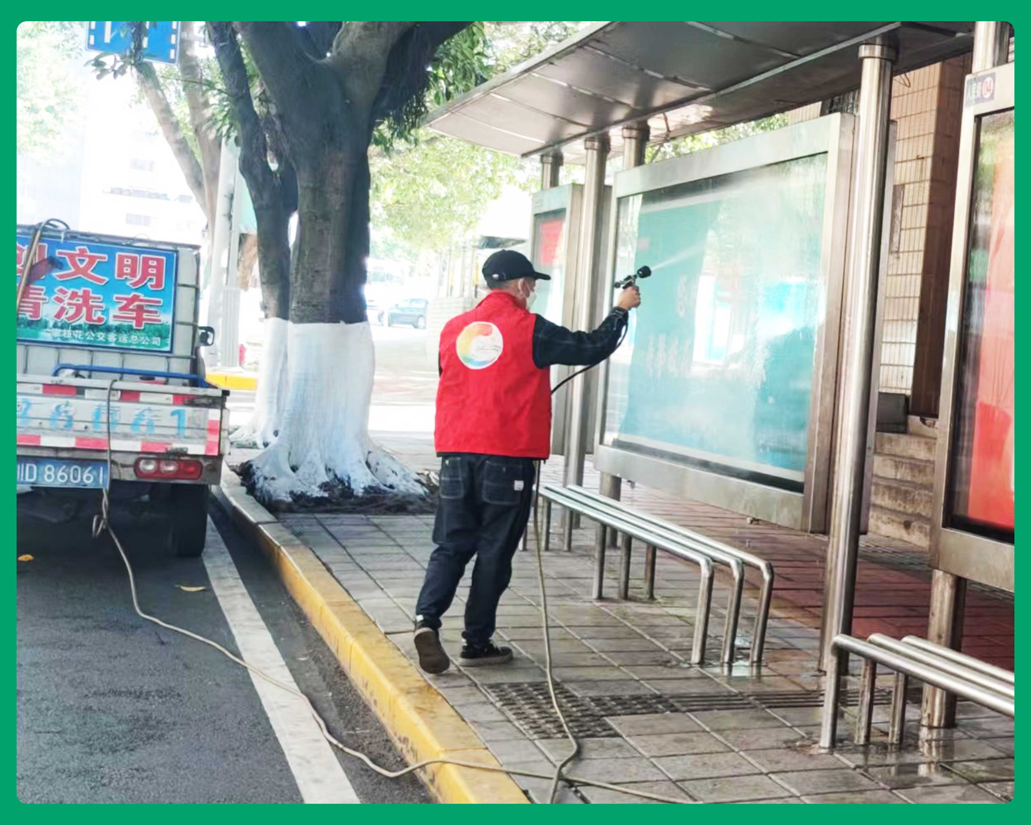 创建全国文明城市，公交广告在行动